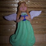 ceramika glina - aniołek